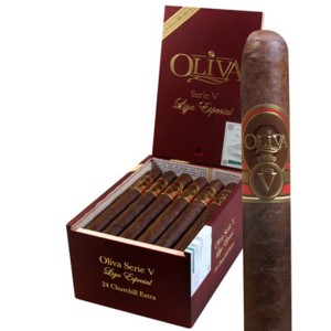 Oliva Serie V Churchill Extra