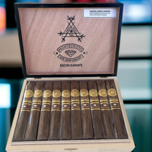 Montecristo 1935 Anniversary Edición Diamante